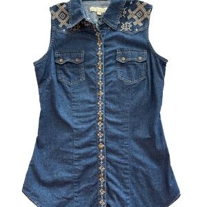 Stetson Women's Wash Sleeveless Snap Denim Shirt